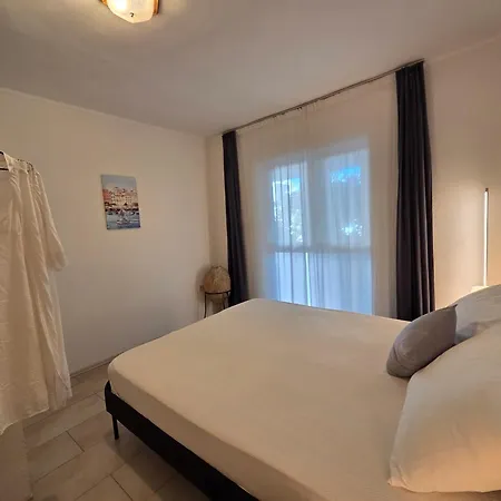 דירה Garden Oasis With Terrace And Free Parking קרק