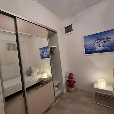 شقة Garden Oasis With Terrace And Free Parking